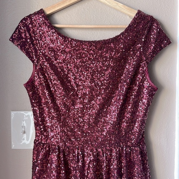 SPEECKLESS Juniors Burgundy Sequin Mini Dress - Picture 1 of 7